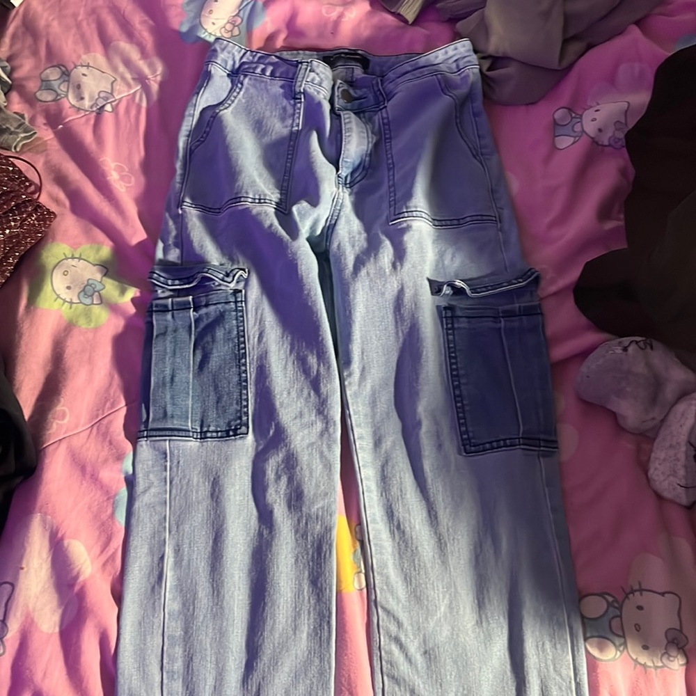 Jeans, worn few times. Perfect for a nice day out.